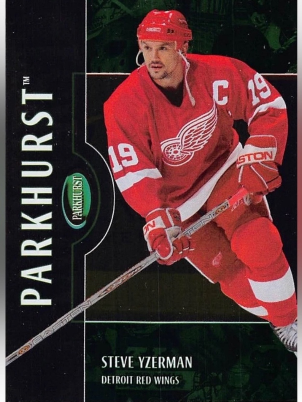 Steve Yzerman 2002/03 Parkhurst Detroit Red Wings Hockey Card